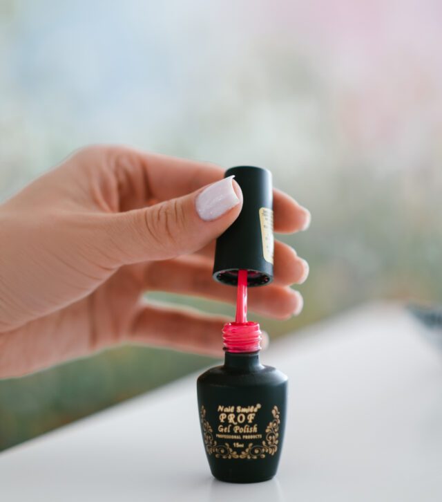 about nails 3
